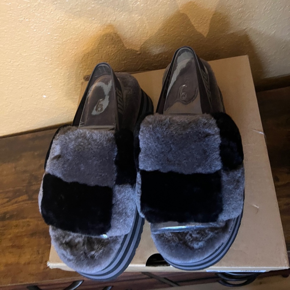 Brand New UGG Disco Checker Slide